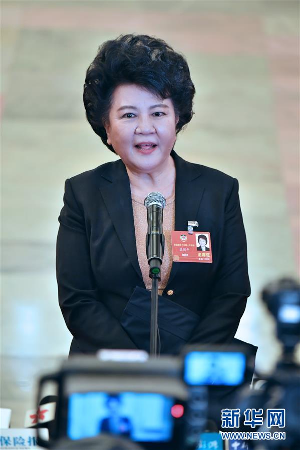 (两会·政协开幕·新华视界)(2)采访部长